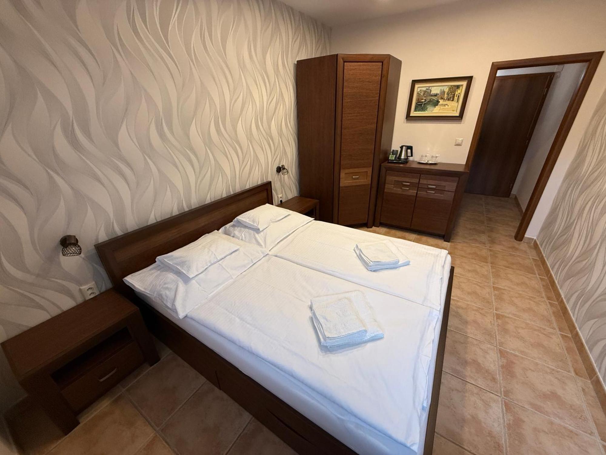 Spa & Wellness Hotel Orchidea Veľký Meder Exterior foto